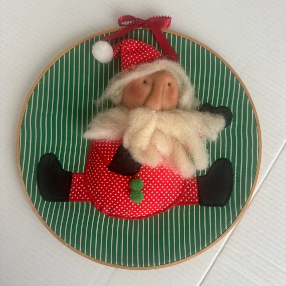 Festive Santa Wall Hanging Decoration
